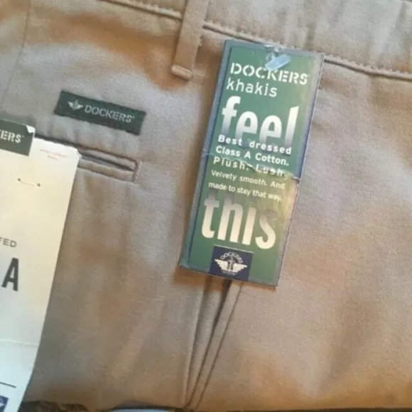 2 Pairs Mens DOCKERS Grey, Khakis Pants - Picture 5 of 5